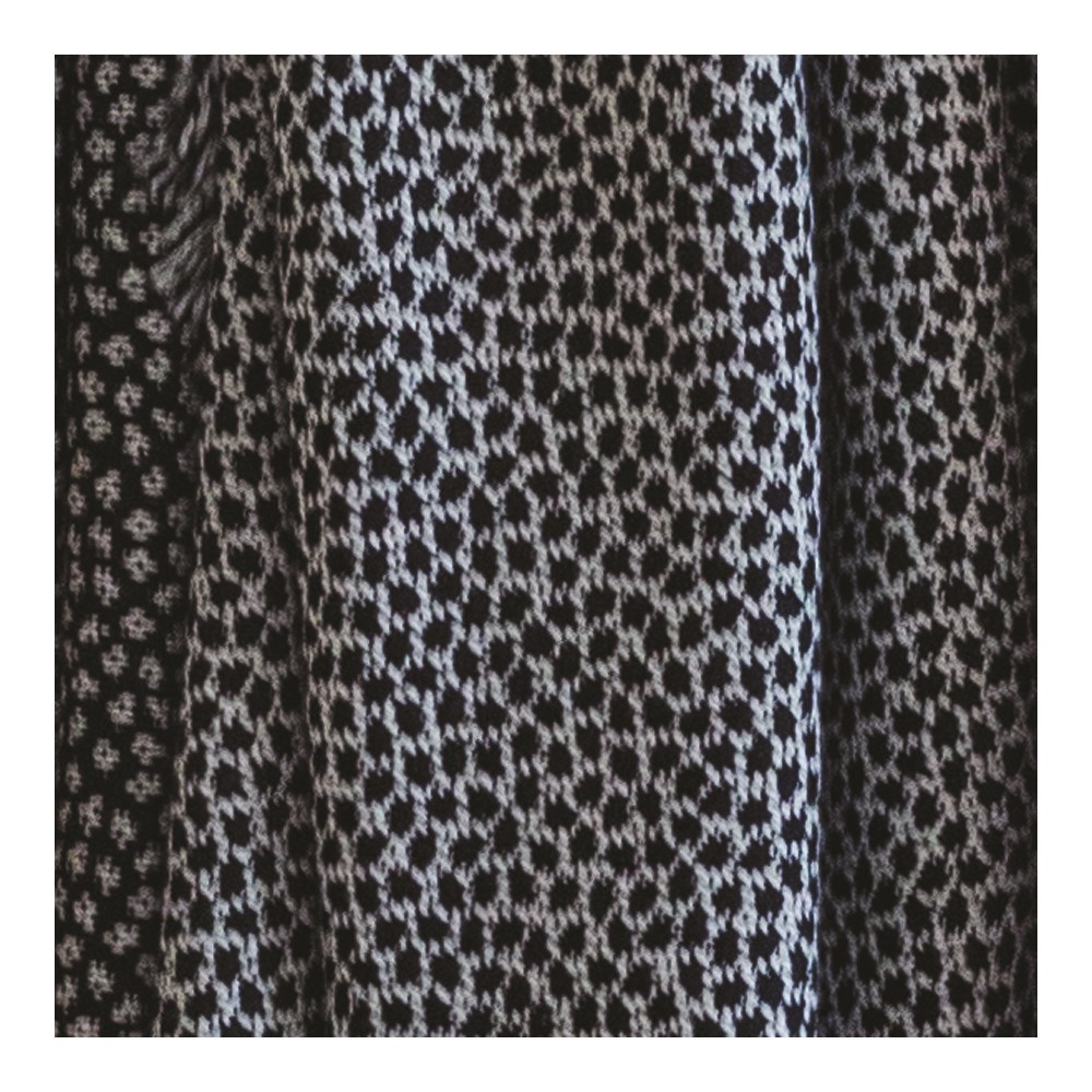 Lynx Natural/Black Rayon Throw A10XNB